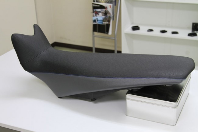 seat_f650gs001