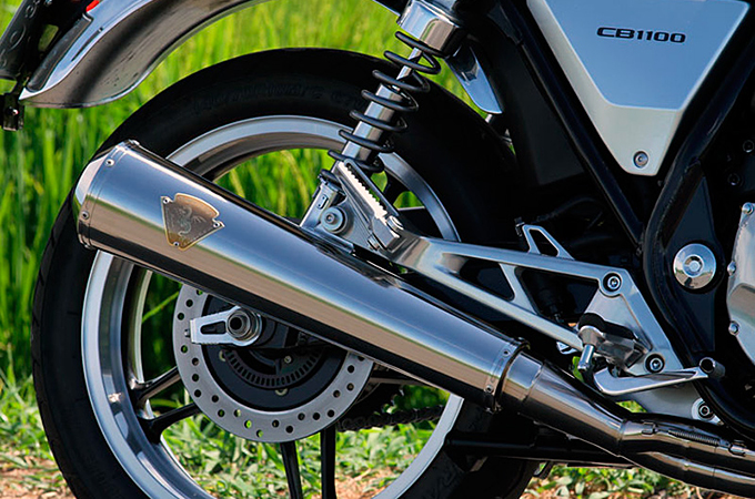 SALE／97%OFF】 CB1100専用 ワイバン シングルチタンマフラー 購入価格20万円