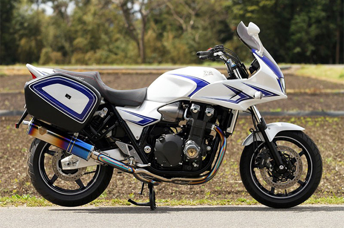 CB1300ST('10~'13) ワイバン フルエキゾースト マフラー | アールズ ...