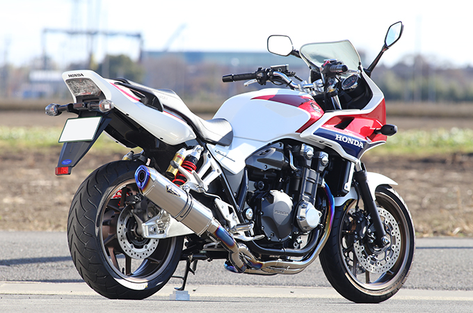 春の新作 パーツダイレクト店R's Gear アールズギア バイク カスタムマフラー 14-CB1300SB ワイバン ツイン CF  フルエキゾーストマフラー