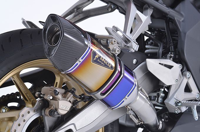 マフラー リアルスペックマフラー:ポリッシュ Ninja1000SXAE-42025 4550255594206取寄品