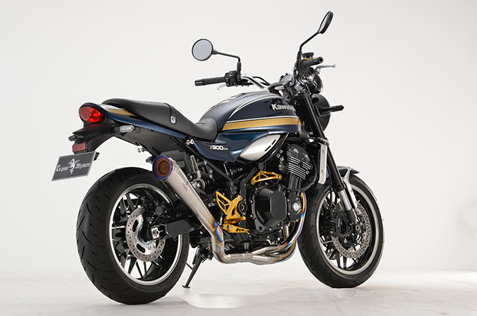 Z900RS CAFE 2023年モデル　純正マフラー