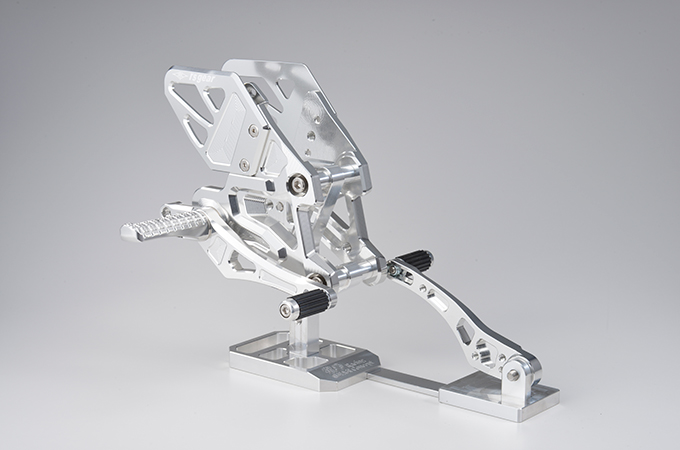 クリアシルバー