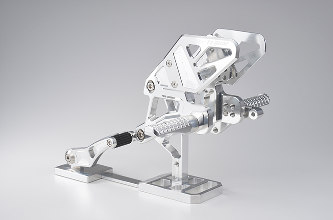 クリアシルバー