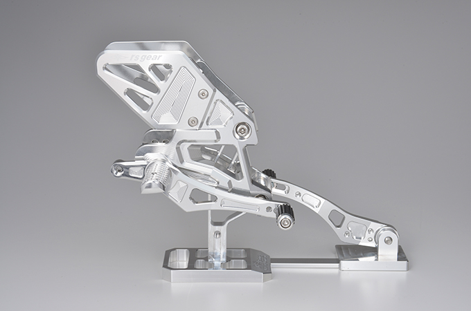 クリアシルバー