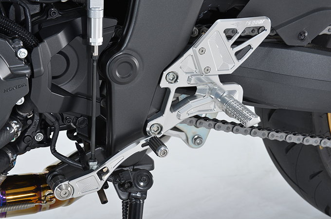 クリアシルバー