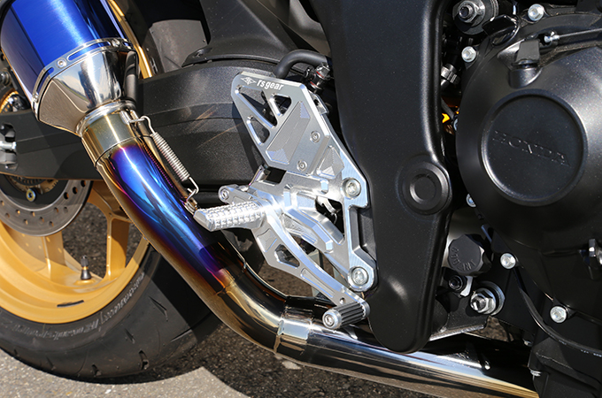 クリアシルバー