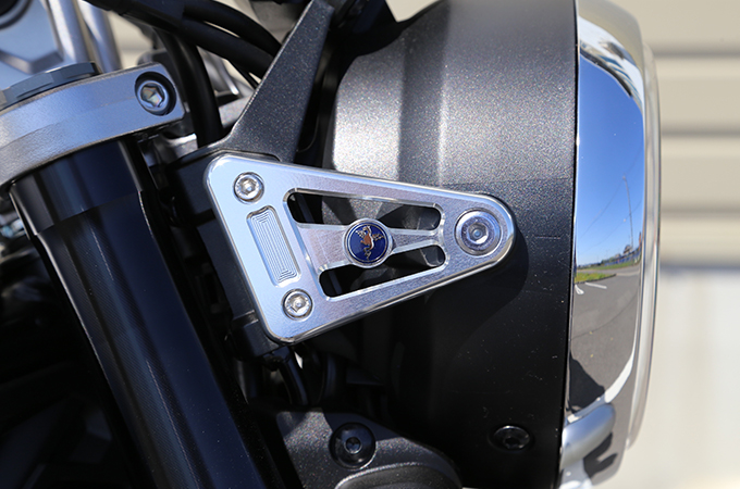 クリアシルバー